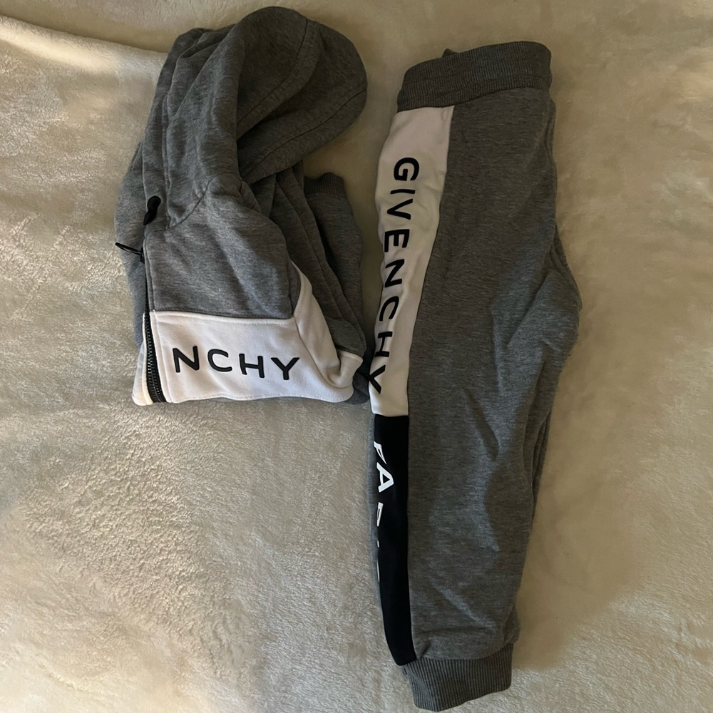 Givenchy Sweatsuit. - Boys